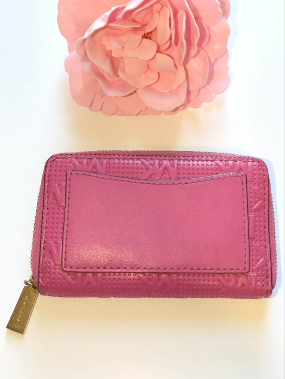 Michael Kors Barbiecore Hot Pink MK Embossed Zip Wallet with Gold Hardware - Picture 3 of 4